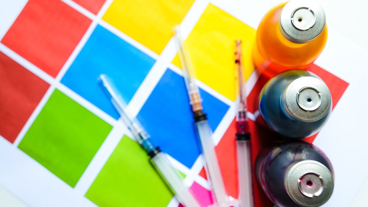Pengertian Tinta Art Paper dan Pigment (Canva.com) Pengertian Tinta Art Paper dan Pigment (Canva.com)